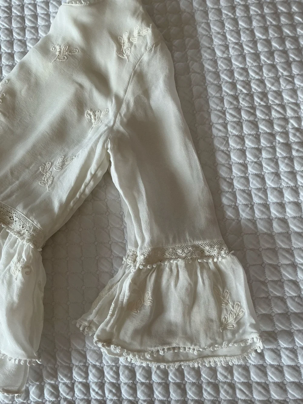 Zara White Ruffled Embroidered Peplum Top - Women S